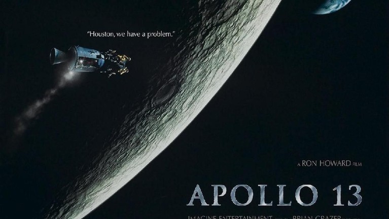 Google Doodle merayakan peringatan 50 tahun misi Apollo 11 yang berhasil mendarat ke bulan. Lalu ada film apa saja sih tenten pendaratan bulan Neil Armstrong?