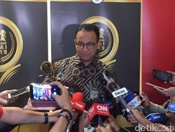 Terima Penghargaan Provinsi Ramah Anak dari KPAI, Anies: Ini Jadi Pemacu