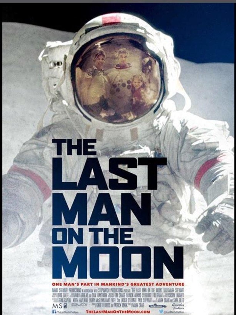 Google Doodle merayakan peringatan 50 tahun misi Apollo 11 yang berhasil mendarat ke bulan. Lalu ada film apa saja sih tenten pendaratan bulan Neil Armstrong?