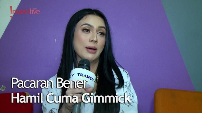 Ayu Ting Ting Hamil, Enji Justru Pacaran dengan Anggita Sari