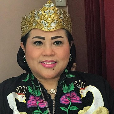 Panik Saat Digerebek, Nunung Buang Barang Bukti ke Toilet