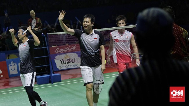 Mohammad Ahsan/Hendra Setiawan melaju ke babak semifinal Kejuaraan Dunia Bulu Tangkis BWF 2019, mengalahkan Liao Min Chun/Su Ching Heng dari Taiwan.