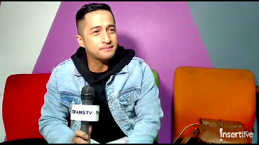img-title Cara Irfan Hakim Mengurus Lima Anak