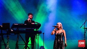Menikmati Aksi Energik Anne Marie di WTF 2019