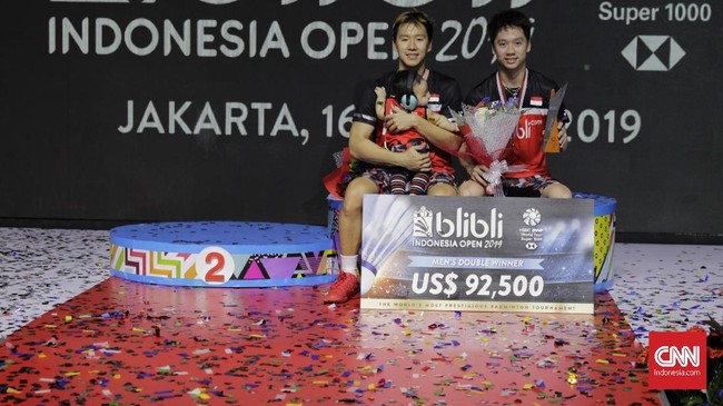 Masih ada 'perang saudara' yang bisa dinikmati di tengah kondisi Indonesia Open 2019 yang terjajah oleh pebulutangkis asing.