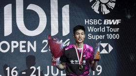 Juara Indonesia Open 2019, Tien Chen Kehabisan Baju