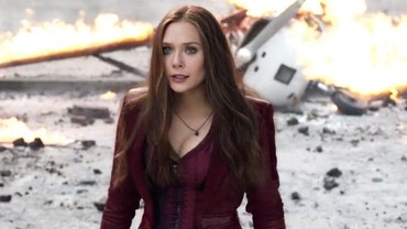 img-title Elizabeth Olsen Nikmati Peran Scarlet Witch meski Nasib di MCU Belum Jelas