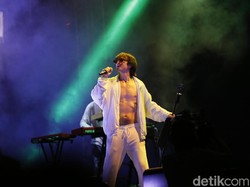 Ada Joji di Line Up Fase Kedua We The Fest 2024!