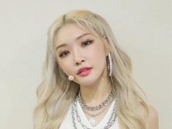 Hadiri Milan Fashion Week, Chung Ha Diledek Virus Corona