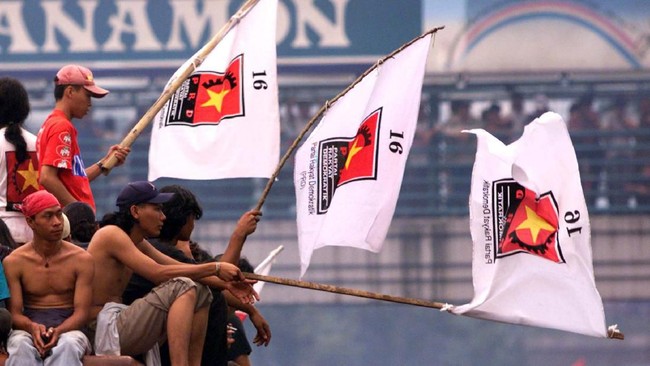 Polisi tak menerbitkan izin acara diskusi dalam rangka peringatan HUT ke-23 PRD di Surabaya, karena diprotes sejumlah anggota Ormas.