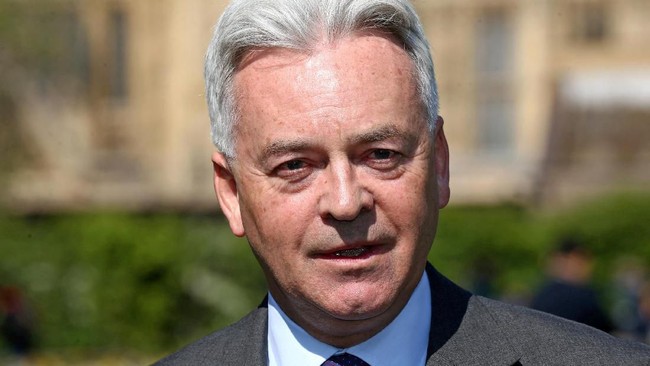 Wamenlu Inggris, Alan Duncan, adalah salah satu politikus yang menentang Boris Johnson, tetap berkeras memilih Brexit tanpa kesepakatan.
