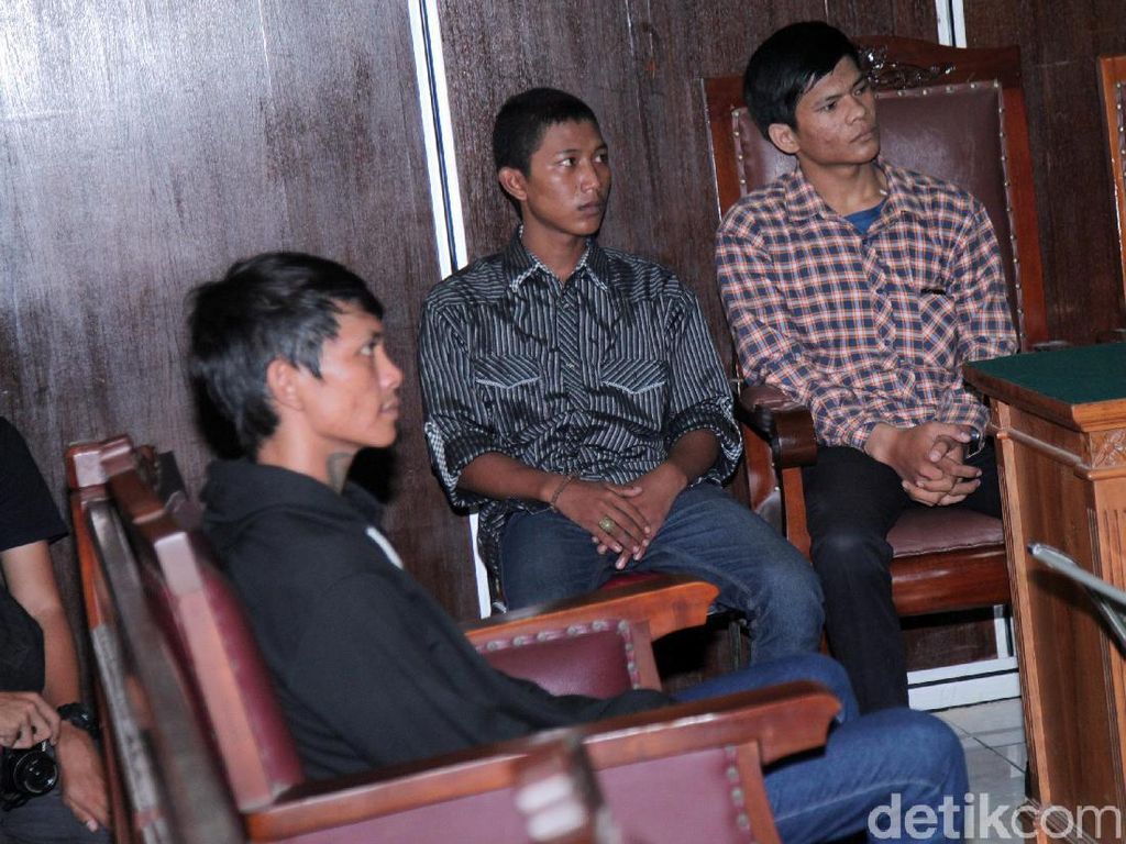 Begini Jalannya Praperadilan 4 Pengamen Korban Salah Tangkap Begini Jalannya Praperadilan 4 Pengamen Korban Salah Tangkap