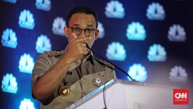 Anies berharap prosedur darurat dan rencana pemaksimalan solar panel dapat segera diselesaikan untuk mengantisipasi pemadaman listrik.