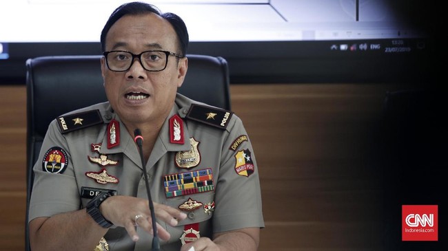 Mabes Polri menyatakan pengamanan Wiranto saat berkunjung ke Pandeglang sudah disesuaikan dengan ketentuan yang berlaku.