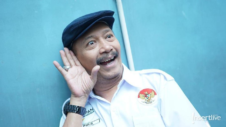 Polo memberikan penjelasan mengenai kutukan srimulat. 