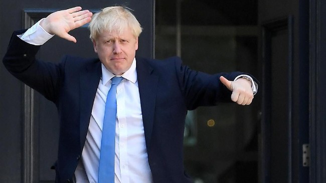 Tak hanya sambutan hangat, Boris Johnson juga dibanjiri peringatan dari para pemimpin dunia setelah ia terpilih sebagai PM baru Inggris.