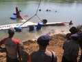 Tim SAR Evakuasi Pesawat MAF yang Jatuh di Danau Sentani