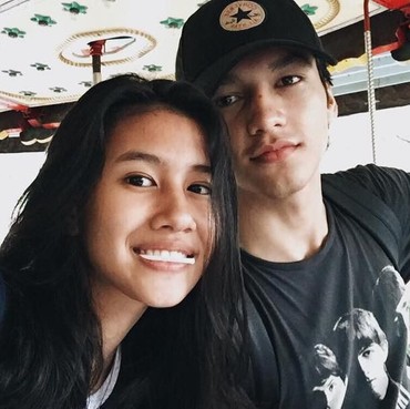 7 Potret Kemesraan Jefri Nichol & Shenina Cinnamon