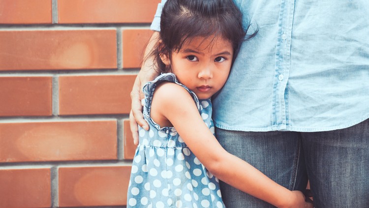 Bun, penting sekali mengajarkan makna maaf pada si kecil.