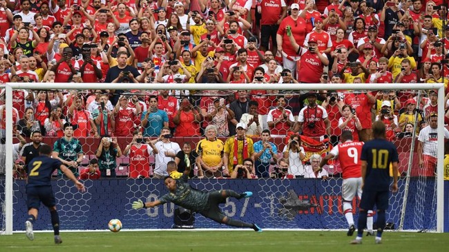 Arsenal berhasil unggul atas Real Madrid di babak pertama dalam International Champions Cup (ICC).