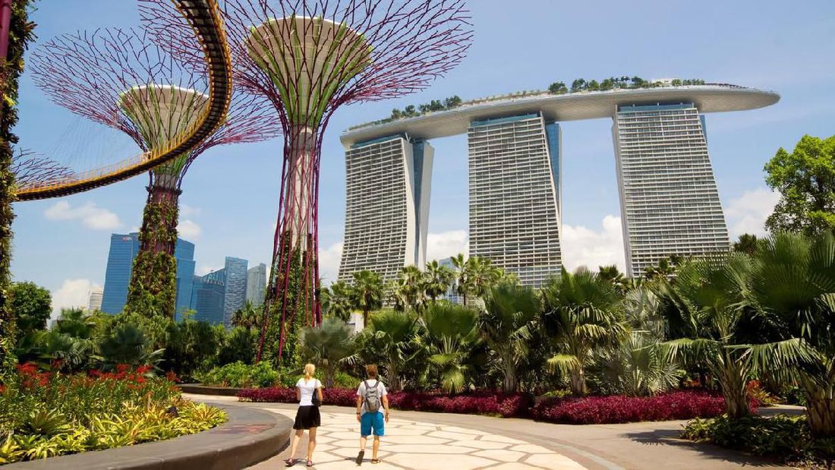 Survei: Singapura Jadi Destinasi Paling Favorit Turis Indonesia