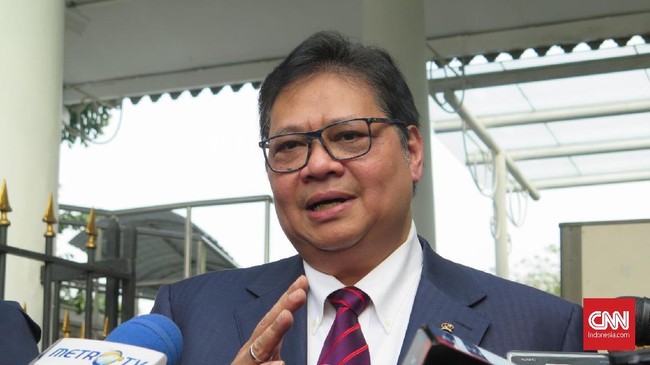Kementerian Perindustrian menghapus 15 aturan terkait pertimbangan teknis impor demi menggenjot investasi.