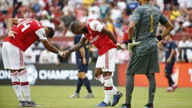 Aubameyang-Lacazette Dipuji Meski Arsenal Kalah dari Madrid