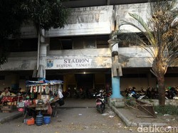 Stadion-stadion yang Terbengkalai Bak Berhantu di Indonesia