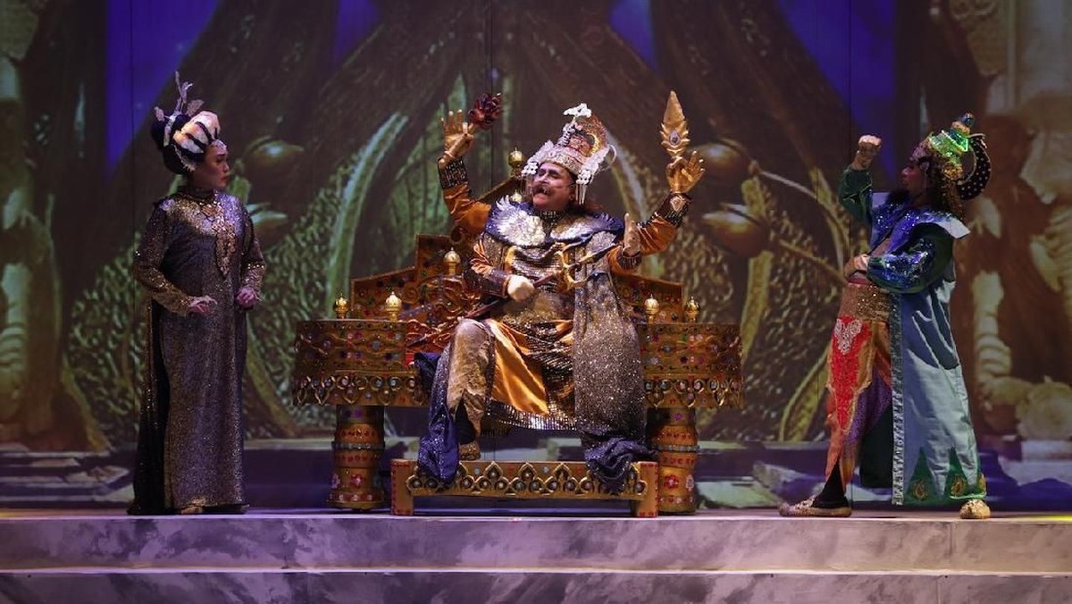 FOTO: Kritik Sosial Teater Koma di 'Goro-Goro: Mahabarata 2'