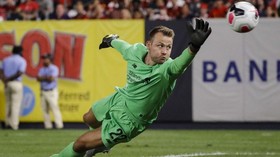 FOTO: Liverpool Gagal Menang karena Mignolet Blunder