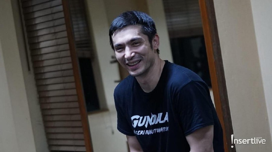 Perjuangan Abimana Aryasatya Cari Guru Silat Abimana bahkan rela ke Garut untuk mencari guru silat.