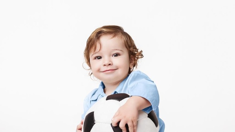 Sebagai bentuk rasa syukur, orang tua bisa memberi nama bayi mereka dengan arti anugerah.