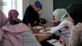 FOTO: Kisah Muslimah Georgia Bertahan Hidup di Tengah Konflik Seorang Muslimah Georgia, Leila Achishvili berjuang seorang diri demi kemerdekaan dirinya di kawasan timur laut Georgia yang didominasi sistem patriarki.