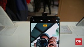 Cara Kerja Kamera <i>Pop-up</i> di Ponsel Pintar