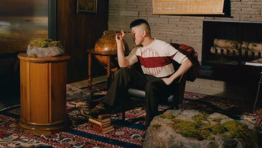 Rich Brian Rilis Album Baru Bertajuk The Sailor Rich Brian merilis album baru yang bertajuk The Sailor.