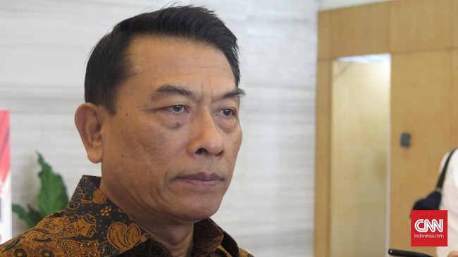 KSP Moeldoko menyebut penarikan aparat TNI dan Polri dari Papua perlu kajian yang mendalam karena bertugas melindungi warga berbagai etnis di sana.