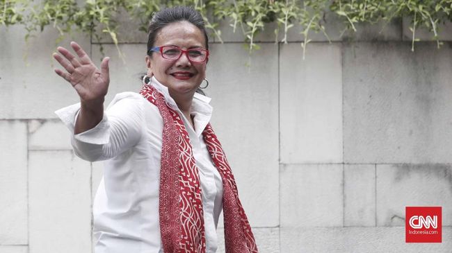 Bagi Christine Hakim, tak ada pilihan selain mengikuti arahan yang diberikan sutradara saat pembuatan film 'Perempuan Tanah Jahanam'.