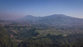 Tiktoker Malaysia Minta Maaf Usai Bikin Hoaks Hilang di Hutan Bandung