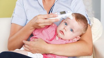 MENGUKUR SUHU TUBUH BAYI DENGAN TEPAT