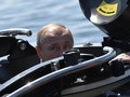 FOTO: Ziarah Putin ke Pusara Bawah Laut