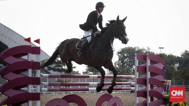 FOTO: Lompatan dan Tunggang Serasi di Indonesia Horse Show