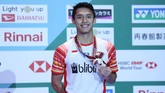 FOTO: Podium Wakil Indonesia di Final Japan Open 2019 Empat wakil Indonesia naik podium di Japan Open 2019, namun hanya Kevin Sanjaya Sukamuljo/Marcus Fernaldi Gideon yang berstatus sebagai juara.