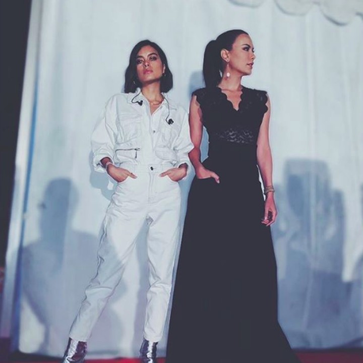 Wajahnya yang mirip membuat Sophia Latjuba dan Eva Celia terlihat seperti kakak adik. Eva Celia merupakan anak dari pernikahan Sophia dengan musisi Indra Lesmana.