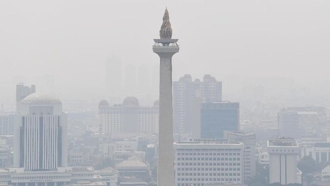 Sabtu Pagi, Polusi Udara Jakarta Terburuk di Dunia