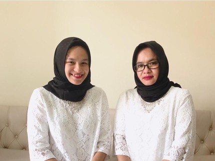 6 Momen Hangat Atlet Bulu Tangkis Melati Daeva Oktavianti & Ibunda
