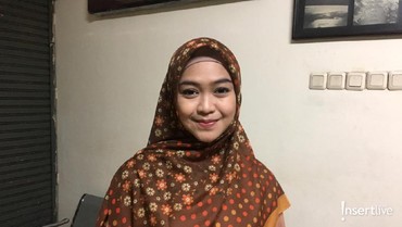 img-title Klaim Sudah Izin Syuting saat Corona, Ria Ricis Dikritik Sarah Sechan