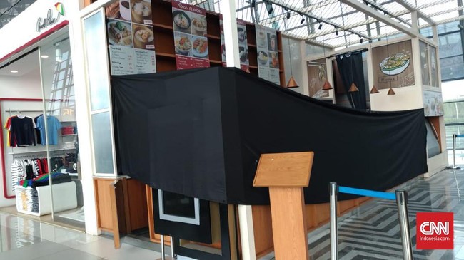Pengelola Bandara Soekarno Hatta menegaskan bahwa restoran yang tutup di Terminal 3 Ultimate karena menunggak kewajibannya membayar sewa.