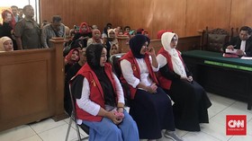 Emak-emak Pepes Karawang Divonis 6 Bulan Penjara