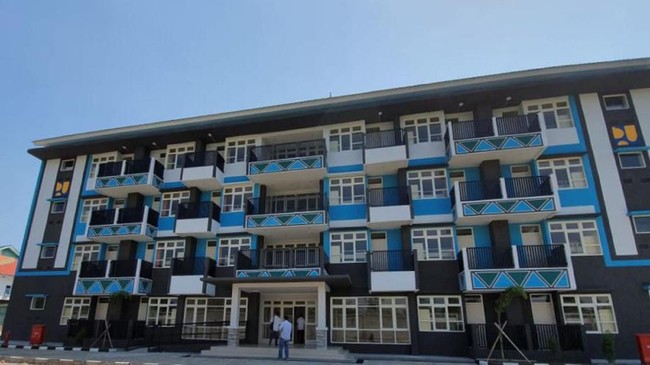 Kementerian PUPR meresmikan rusunawa di Sekolah Tinggi Ilmu Kesehatan (Stikes) Hafshawaty Pesantren Zainul Hasan Genggong, Kabupaten Probolinggo.