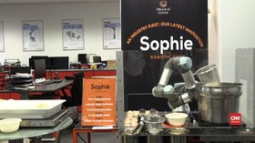 VIDEO: Robot 'Sophie' Masak 80 Mangkuk Laksa per Jam